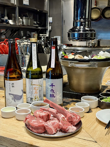 더 램키친 호텔에비뉴 본점 - 외식업