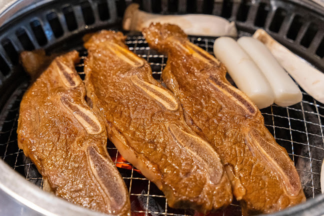 솔가숯불갈비 군산직영점 - 군산시