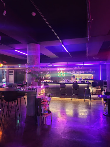 Opinii despre Yolo cocktail bar în 수원시 - 외식업
