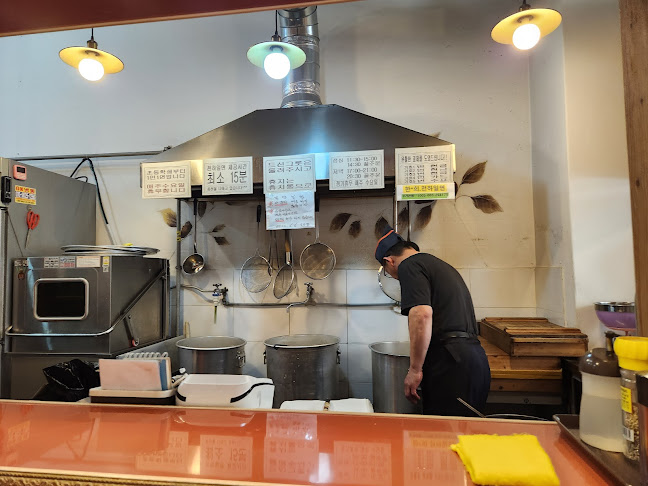 Opinii despre 한창희천하일면 안산고잔점 în 안산시 - 외식업