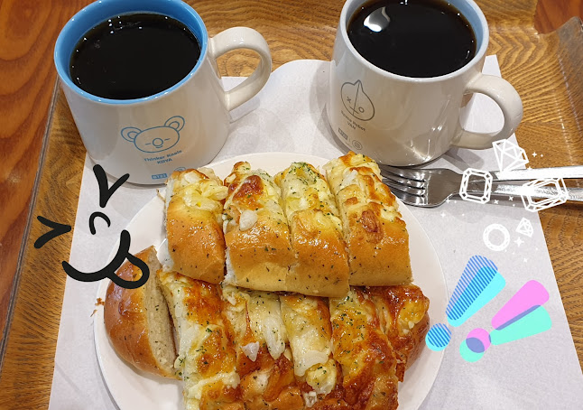 Opinii despre 파리바게뜨 성남중동점 în 성남시 - 외식업