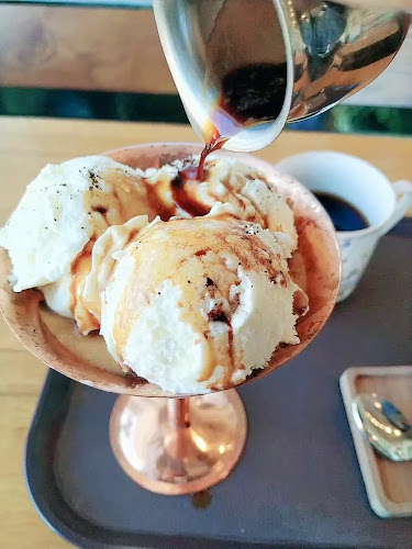 BOHEMIAN COFFEE 보헤미안 커피 - 강릉시