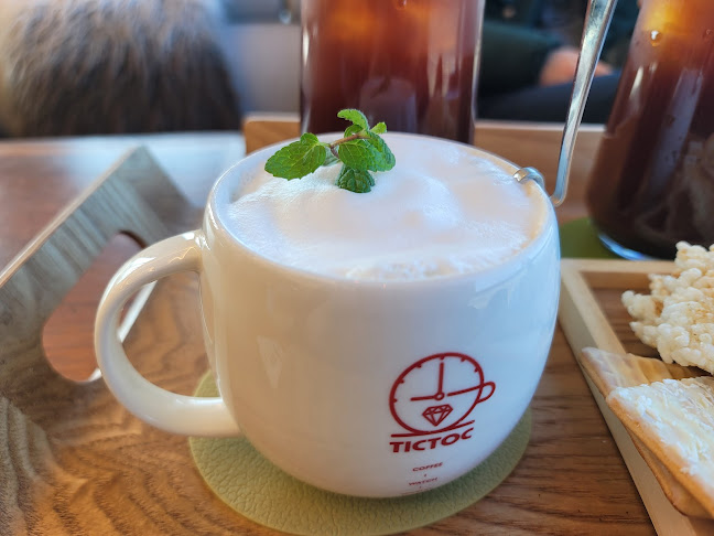 커피틱톡 - 군산시