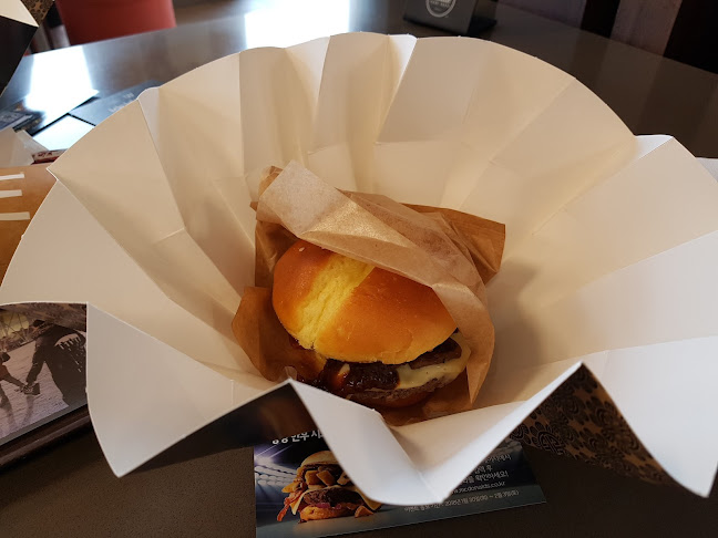 Comentarii opinii despre 맥도날드 의정부녹양DT점