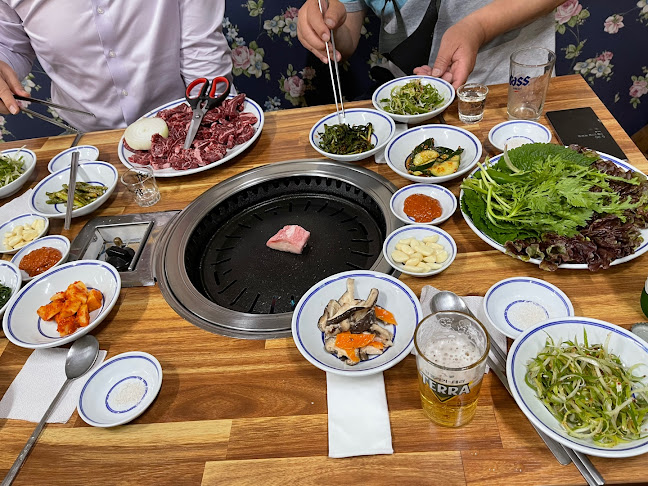 Comentarii opinii despre 팔공식육식당