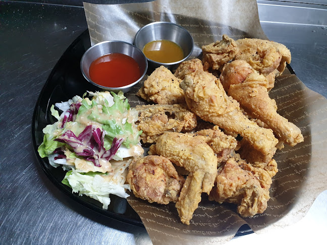 채플린 피자펍 - 외식업