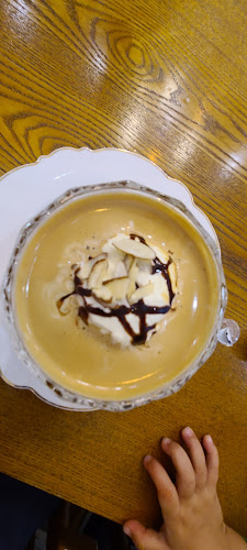 Opinii despre 공방카페 în 광명시 - 외식업