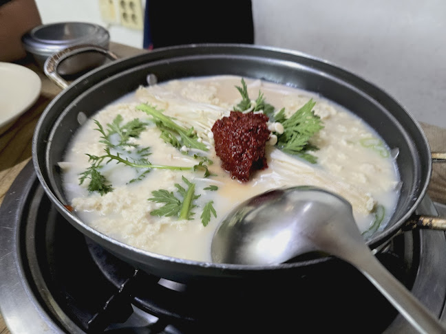 Opinii despre 400년집초당순두부 în 강릉시 - 외식업