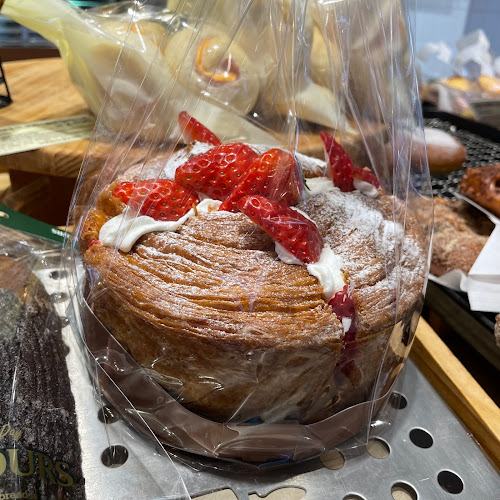 뚜레쥬르 - 창원동읍점 - 외식업