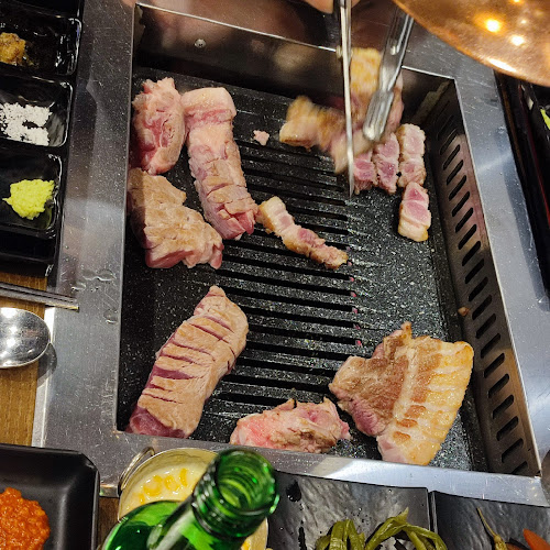 Opinii despre 숙달돼지 진주평거점 în 진주시 - 외식업