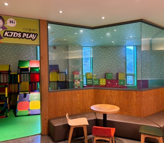 Opinii despre 두리원 în 거제시 - 외식업