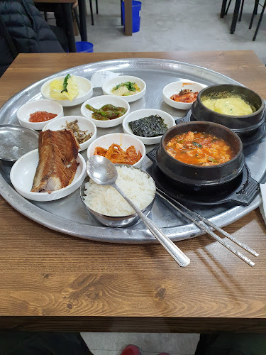 촌순두부청국장전문 - 외식업