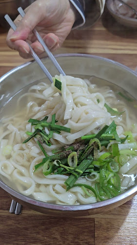 Opinii despre 어머니손칼국수 în 원주시 - 외식업