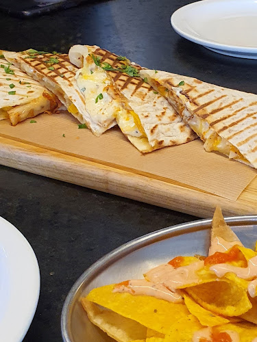 토도스 - 외식업