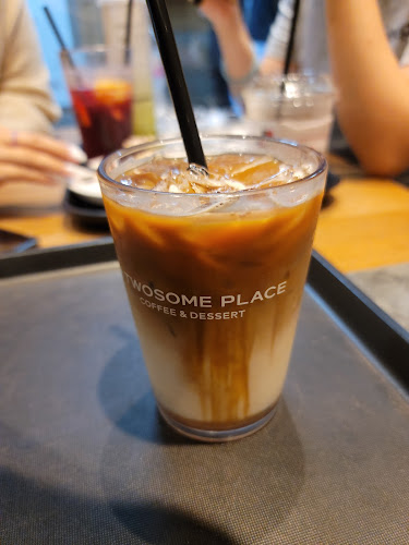 Opinii despre 투썸플레이스 안산선부점 în 안산시 - 외식업