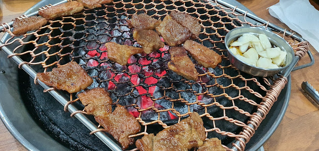 Opinii despre 태능참숮화로구이 în 이천시 - 외식업