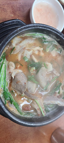 Comentarii opinii despre 가마솥돼지국밥