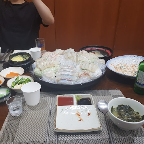 Opinii despre 경포횟집 în 태백시 - 외식업