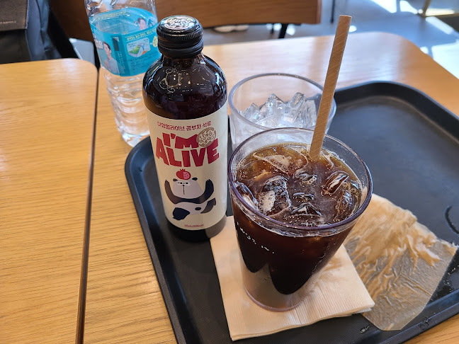 Comentarii opinii despre 투썸플레이스 성남시청점