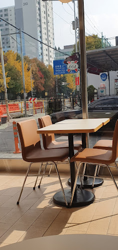 투썸플레이스 구리 인창점 - 구리시