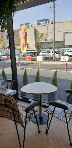 맥도날드 고양삼송DT점 - 외식업