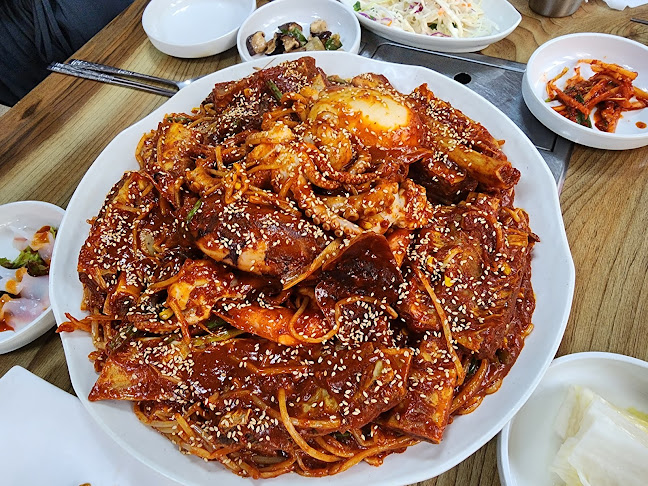 Opinii despre 황토해물갈비찜 în 고양시 - 외식업