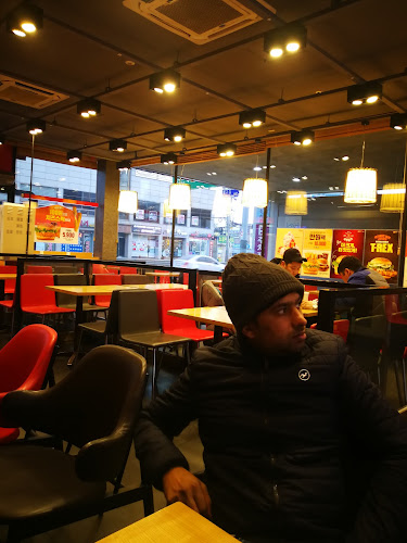 롯데리아 화성발안점 - 외식업