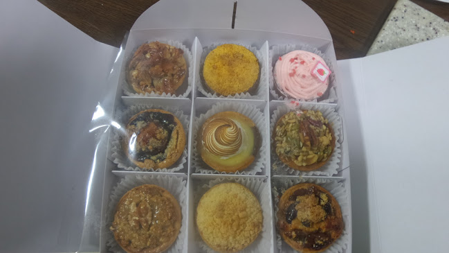 Comentarii opinii despre 빵곰언니와호두파이공장