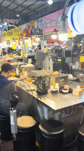 Opinii despre 의정부 제일시장 în 의정부시 - 외식업