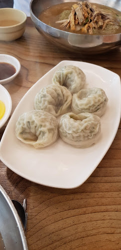 Opinii despre 교동면옥 경산점 în 경산시 - 외식업