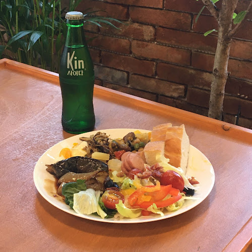 Opinii despre 코옹코옹 în 목포시 - 외식업