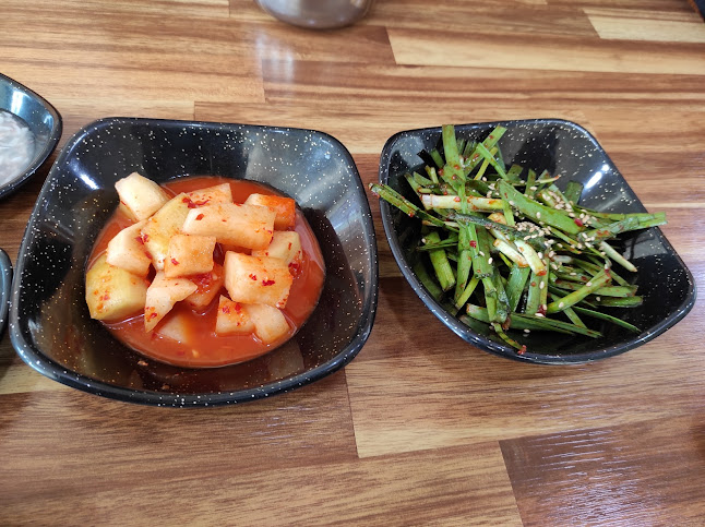 Comentarii opinii despre 병천토종순대국밥 경주점