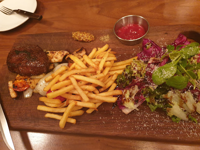 Opinii despre 브리튼 진주평거점 în 진주시 - 외식업