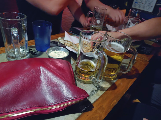 Opinii despre 길싸롱천안신방점 în 천안시 - 외식업