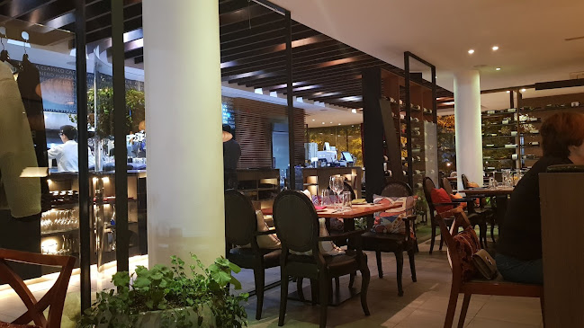 Opinii despre 피노 în 고양시 - 외식업