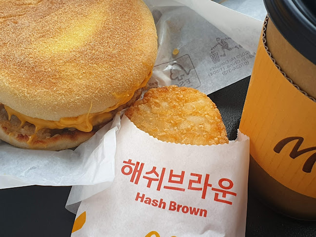 맥도날드 고양삼송DT점 - 외식업