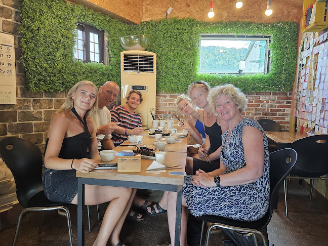 Opinii despre 오드리 김밥 în 서귀포시 - 외식업