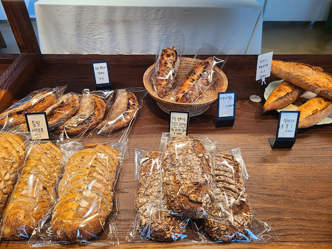 HUB Roastery&Bakery Cafe