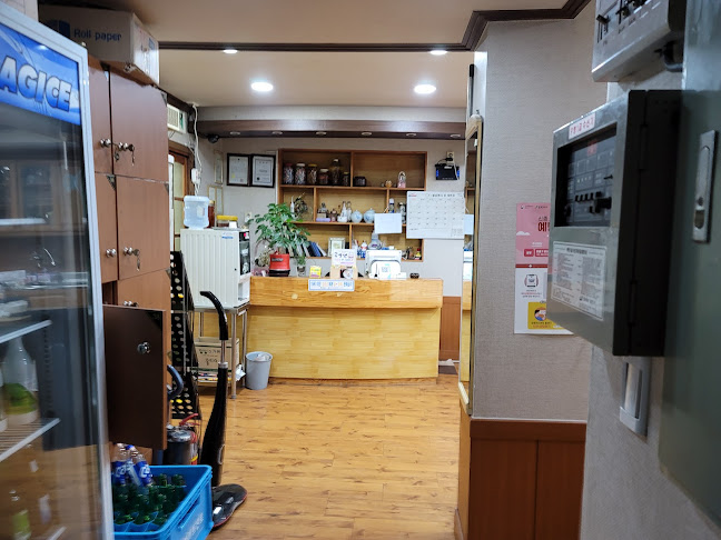 군산복집 - 외식업