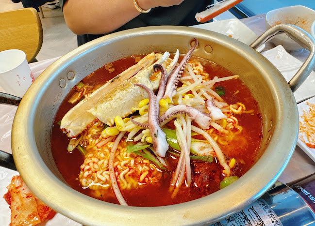 Comentarii opinii despre 속초대게마을