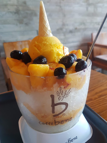 Opinii despre 카페베네 강릉안목항점 Caffe Bene în 강릉시 - 외식업