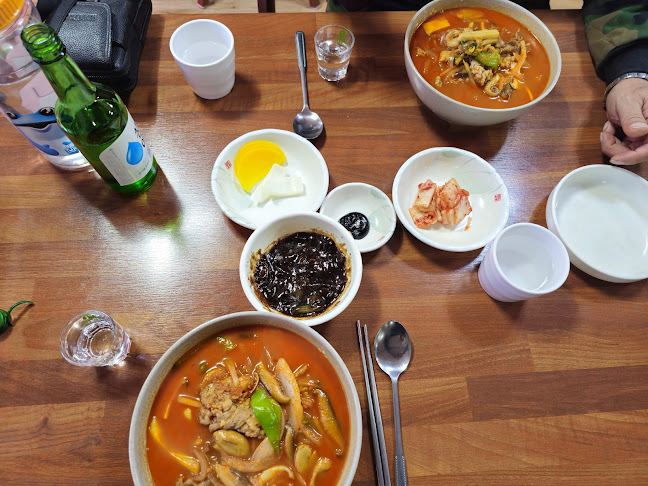 일품향 - 외식업