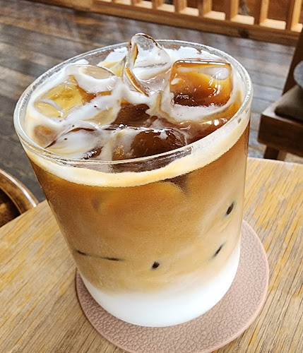 Opinii despre 오월커피 în 강릉시 - 외식업