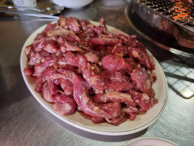 구을래먹을래식당