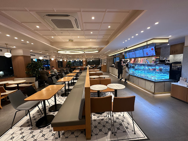 투썸플레이스태백중앙로점 - 외식업