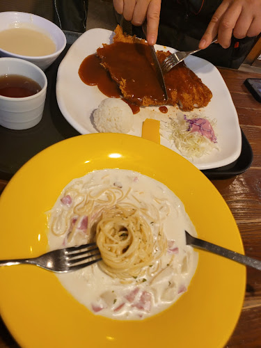 Opinii despre 돈까스클럽 서오릉점 în 고양시 - 외식업