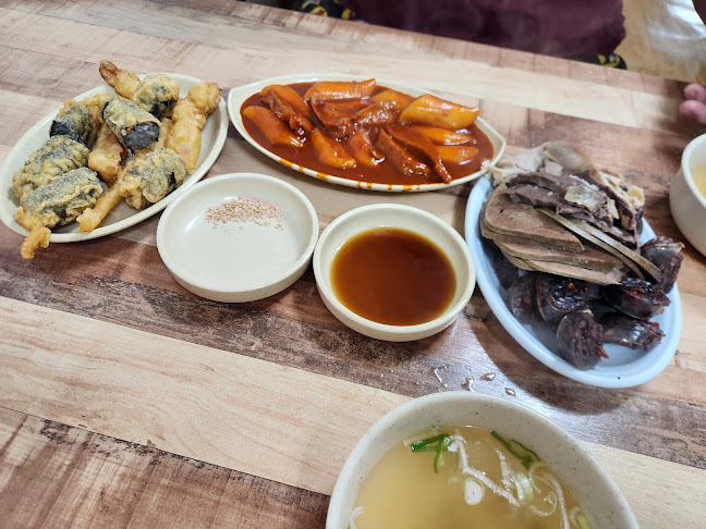 Opinii despre 두꺼비스넥 în 오산시 - 외식업