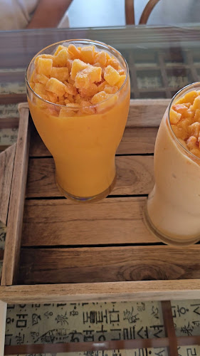 Cafe홍시궁 본점 - 외식업