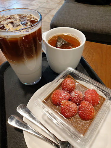 Comentarii opinii despre 스타벅스 부천신중동역점