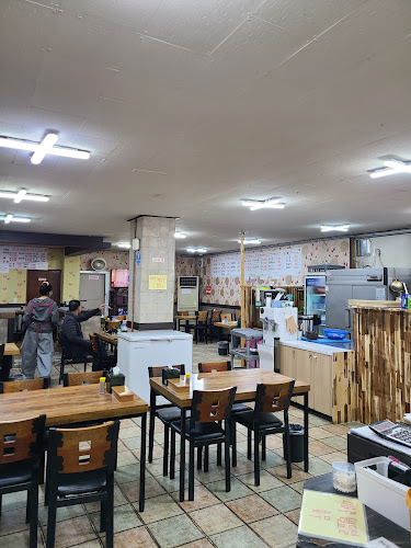 Opinii despre 영풍식당 în 경산시 - 외식업